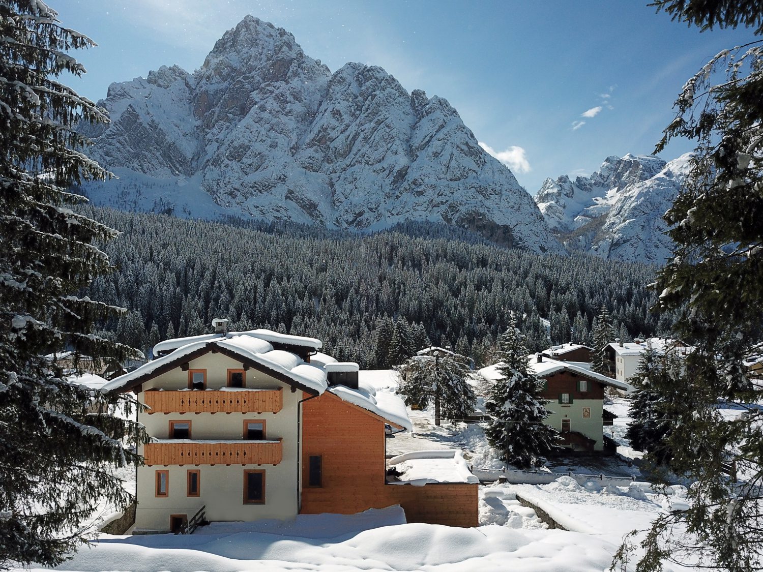 Attico Deluxe con Balcone e Vista